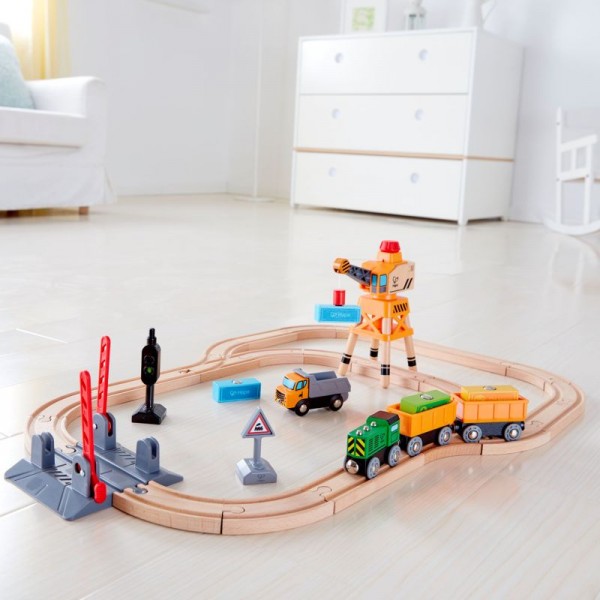 Hape Crossing & Crance Set  - Σιδηρόδρομος με Γερανό Φορτοεκφόρτωσης - 34Τεμ. (E3732A)